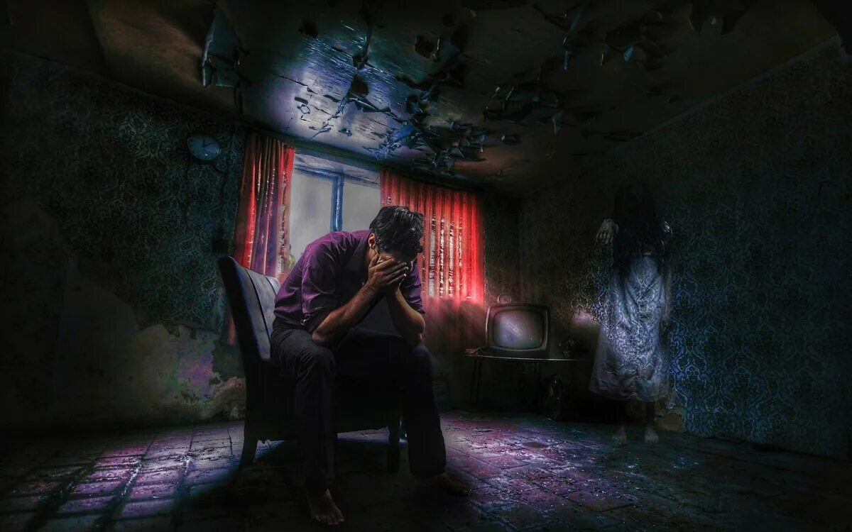 Страшно быть в доме