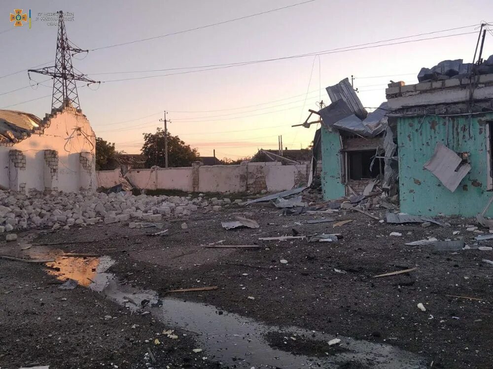 Обстрел областей со стороны украины сегодня. Обстрел. Разрушенные украинские города.