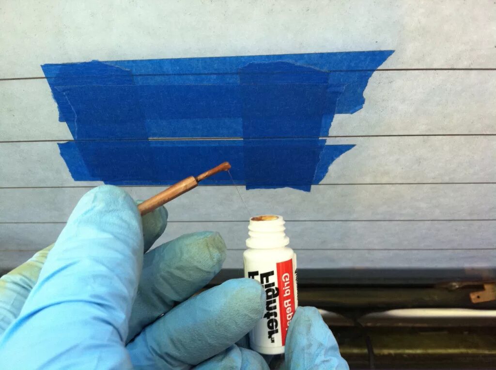 Нити обогрева стекла. Ремонт обогрева заднего стекла своими руками. Ремонтируем обогреватель заднего стекла автомобиля. Ремонт обогрева заднего стекла своими руками. Ремонтируем подогрев заднего стекла.