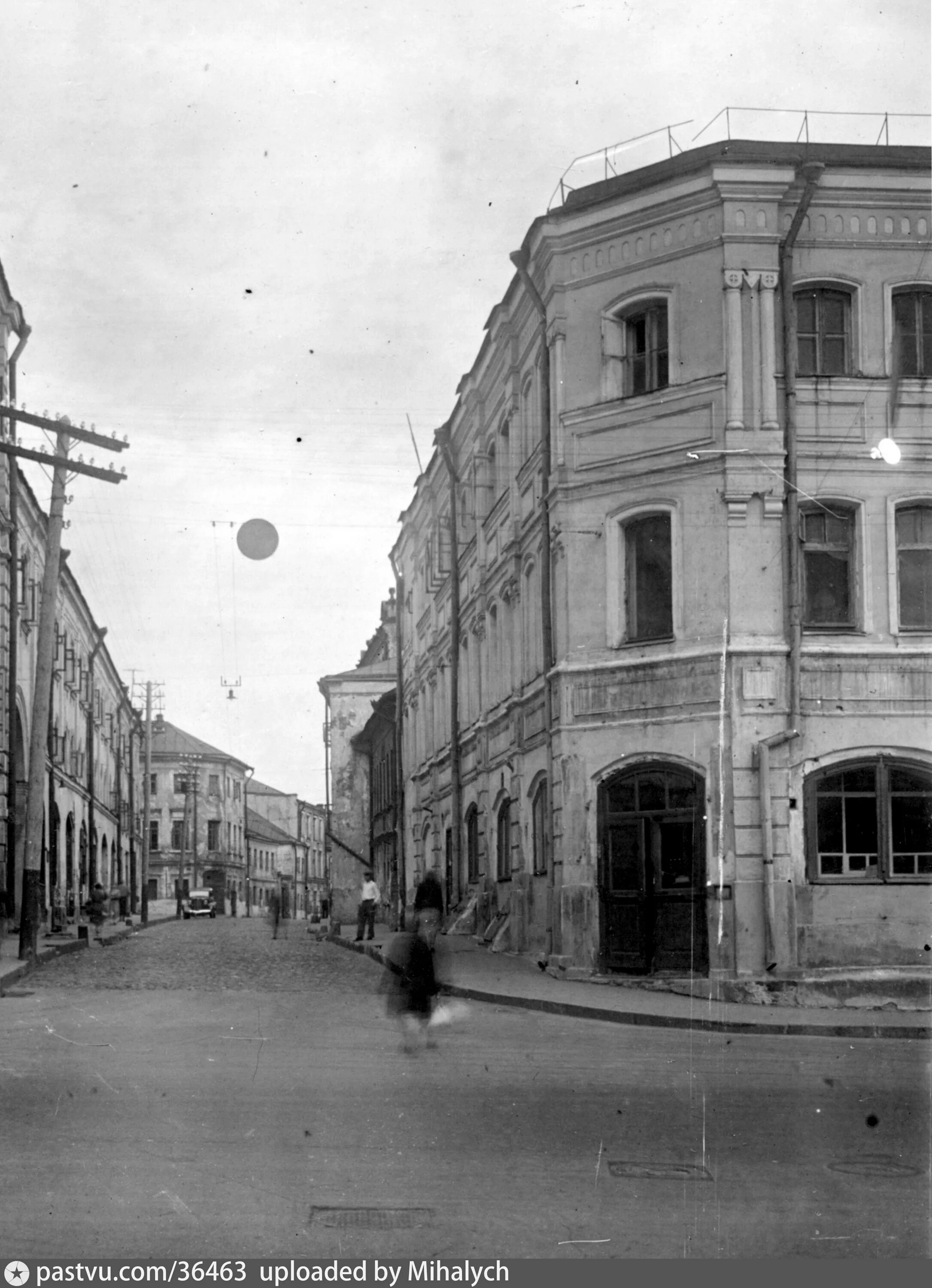 Почему называют переулок. Мокринский переулок в Москве. Москва Астаховский переулок. Мытный переулок Москва. Великая улица Москва Зарядье.