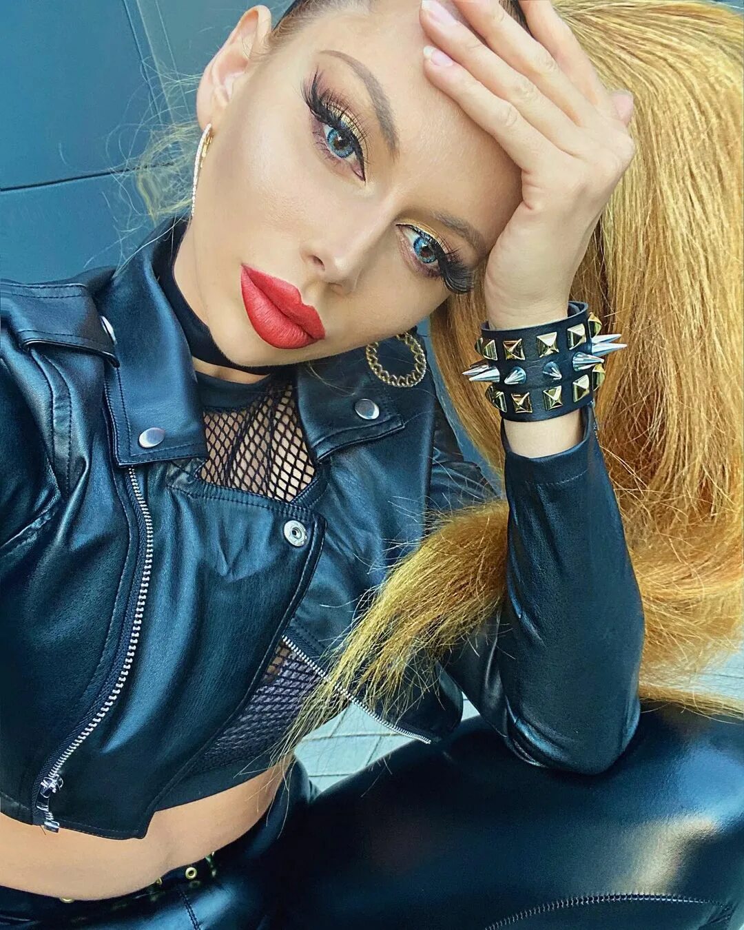 Славена годдесс. Tiger slavena. Сисястые блондинки в латексе. Славина албастова модель. Славена албастова.