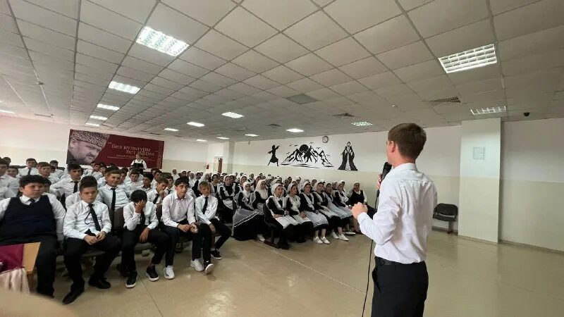 Речь директора школы на открытии рддм. Речь директора школы на открытии рддм. Трубчевский тпт. Молодежь 2023. Адаптация иностранных студентов в российском вузе.