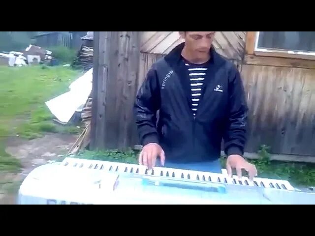 Песня и опять во дворе. Забар цыган. забар колокола. опять звонят колокола поет цыган.