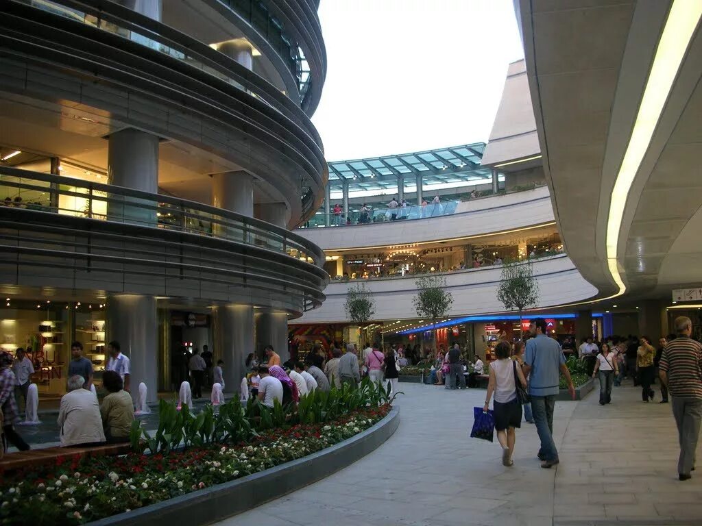 Лучший торговый в стамбуле. Kanyon shopping mall. каньон молл в стамбуле. стамбул каньон  kanyon mall. стамбул торговые центры.