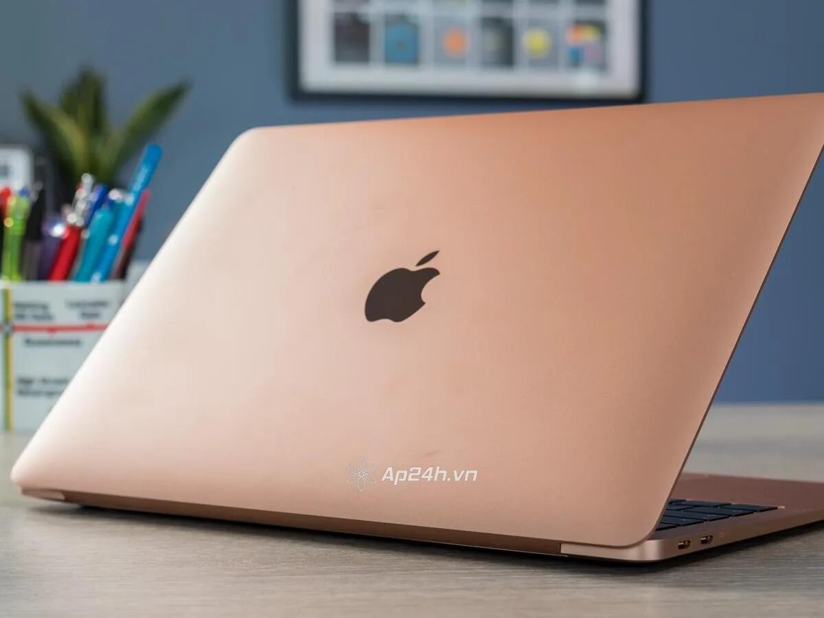 Макбук аир м3. Apple MACBOOK Air 13 m1. Макбук Эйр 2020. Apple MACBOOK Air 13 2020. MACBOOK Air 13 m1 256gb.