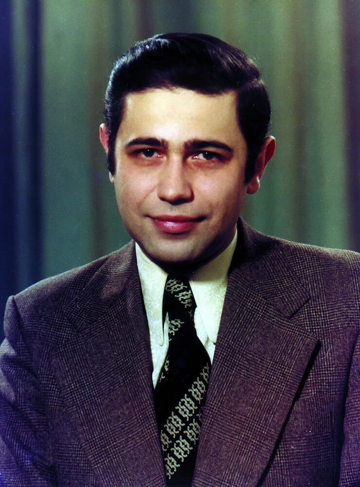 Петросян евгений ваганович 2022. Евгений ваганыч петросян. Петросян юморист. Евгений петросянц. Петросян евгений ваганович.