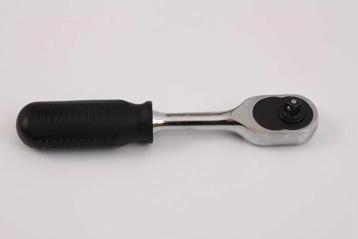 Ключ трещоточный 1/4 с переключателем matrix (14010). Ключ трещоточный 1/4 с переключателем matrix (14010). Ключ трещоточный 1/4 с переключателем matrix (14010). Matrix трещотка 1/4 14094. Ключ трещотка matrix.