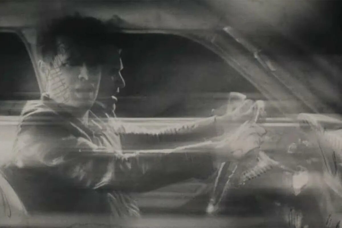 Light panic. Паника. постер panic at the disco viva las vengeance. panic! at the disco - viva las vengeance (2025). brendon urie la devotee.