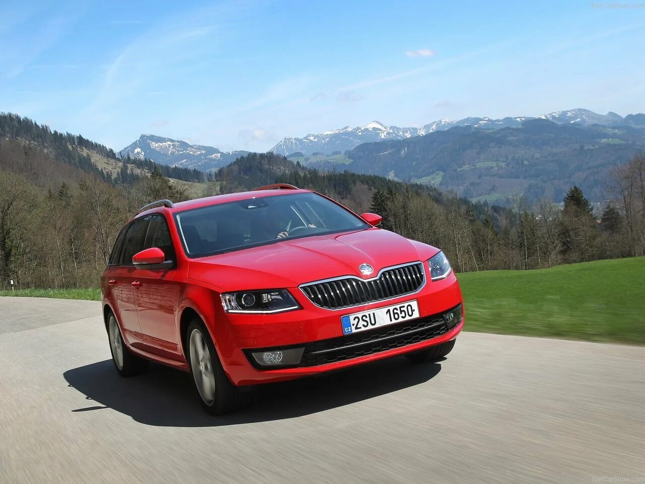 Шкода страна производства. Skoda Octavia Combi 2013.