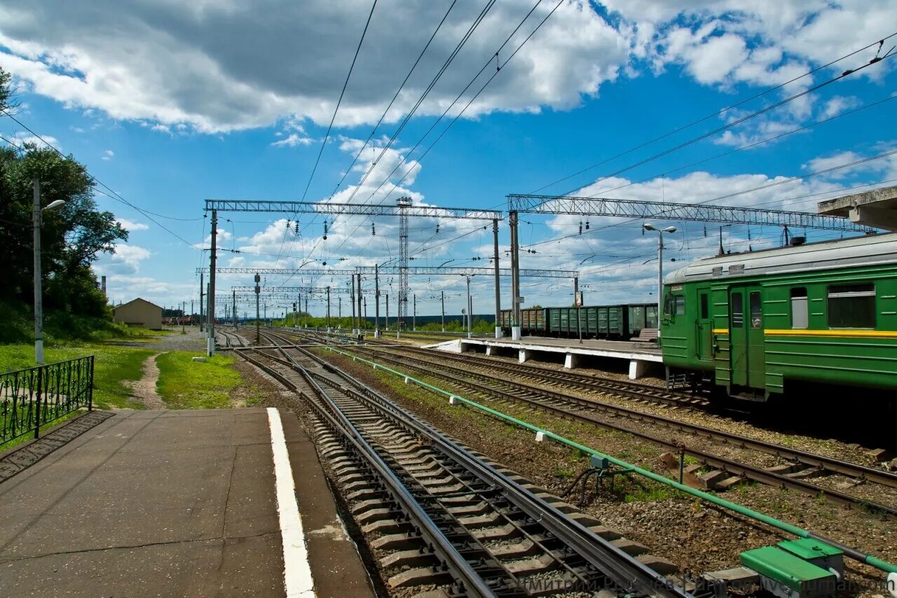 Тесна москва. Тесна кашира станция. Тесна кашира 2. Станция жд кашира кашира. Тесна.