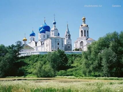 Дорога на суздаль тянется через боголюбово