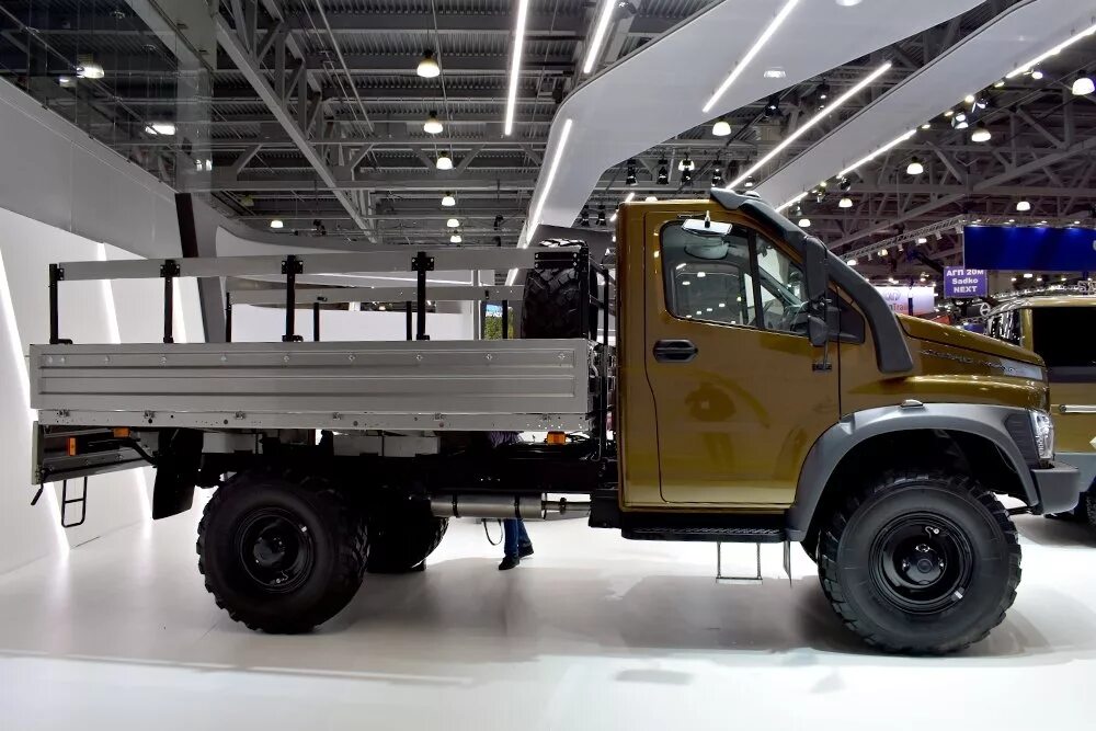 Газ садко некст 4 на 4. Грузовик газ садко некст. Газон некст садко. Садко некст 4х4 бортовой. Газон садко некст 4х4.