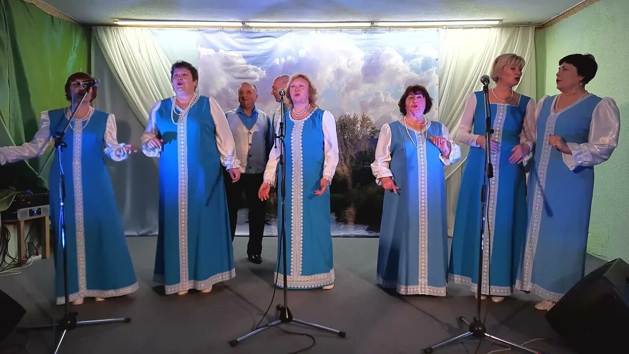 Ансамбль цвет. Вокальный коллектив. районный фестиваль национальных культур. французский национальный вокальный коллектив. русско народный ансамбль вечёр хомутово.