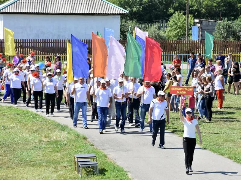 Алтайский край Алейский район село Вавилон. Село Дружба Алтайский край Алейский район. Школа Вавилон Алейский район 2018.