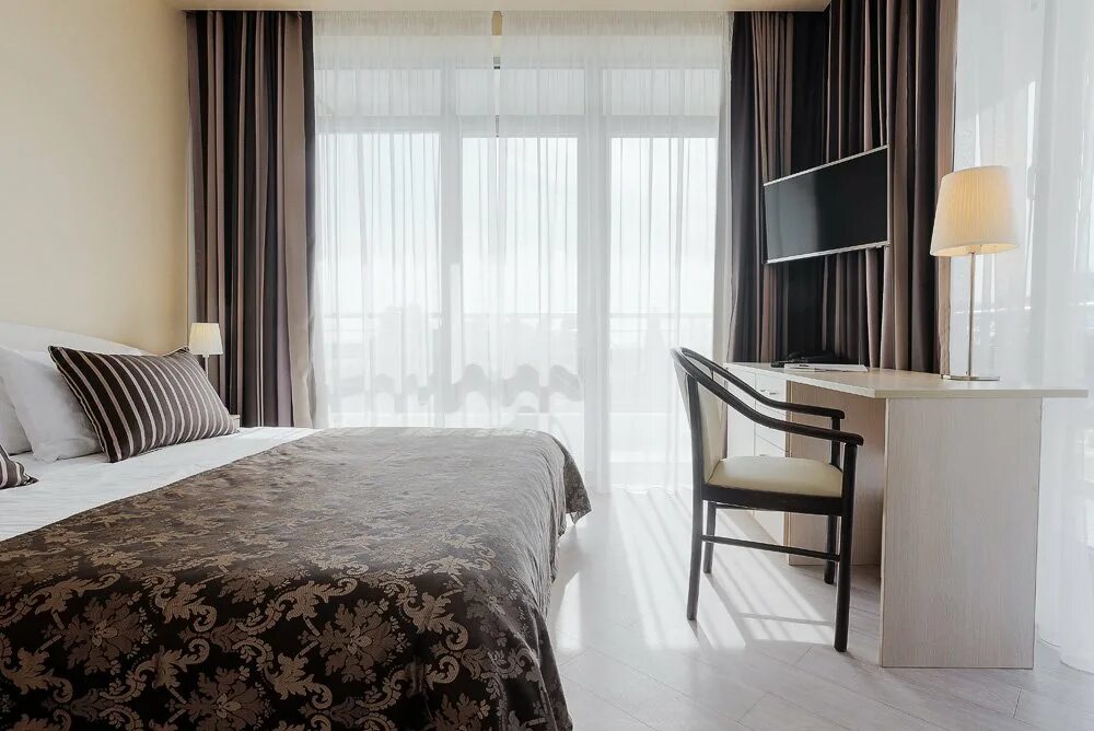 Удобства в гостинице. Отель ac hotel адлер. Ас отель сочи. Сочи фьюжн отель. Делос отель адлер.
