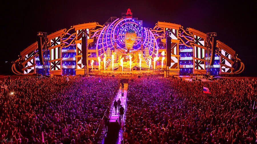 Alfa future people нижний новгород. Alfa future people фестиваль. Alpha future people 2020. Сцена альфа фьюче пипл. Афп.
