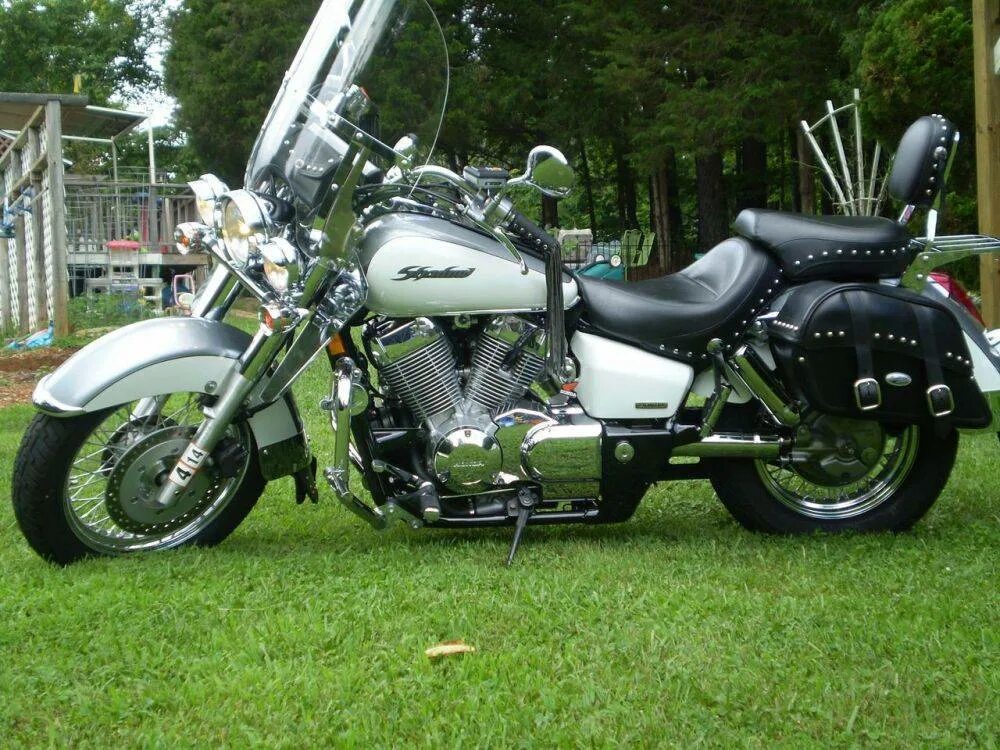 Honda vt shadow. Honda VT 750 Shadow. Honda VT 750 Shadow Aero. Honda Shadow 750 Spirit. Honda VT 750 Shadow Spirit.