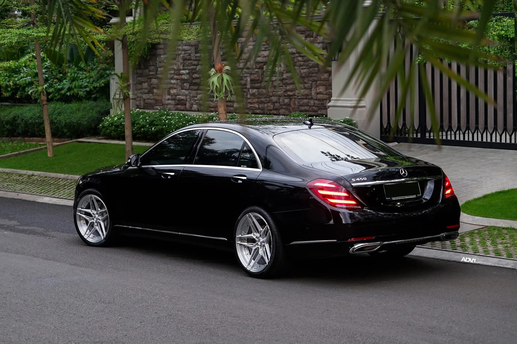 Mercedes s450. Мерседес s450. Мерседес s450 4matic. Мерседес s450 Майбах. Мерседес Бенц w222 s450.