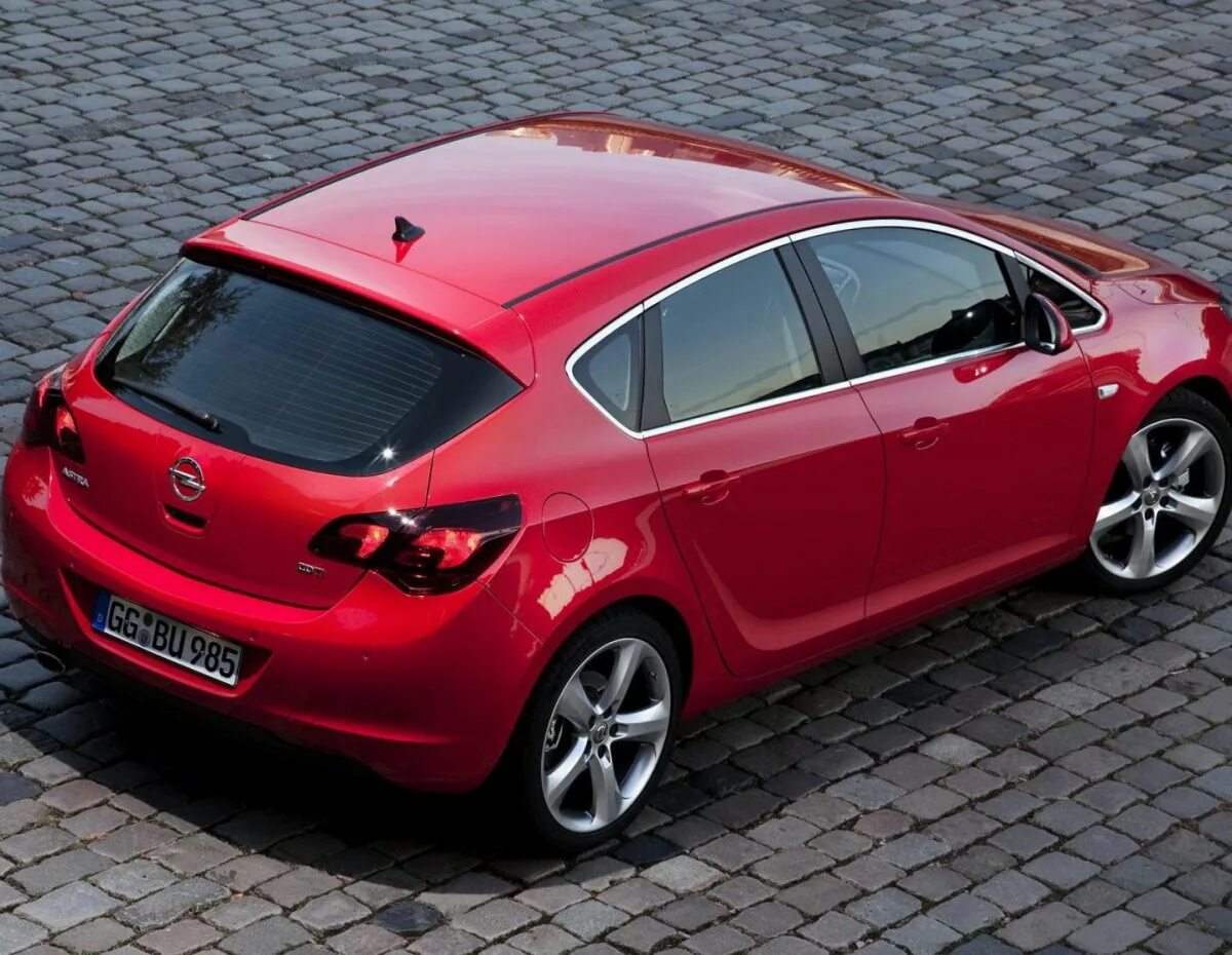 Опель сколько лошадей. Opel Astra j 2009. Opel Astra j Hatchback (2009 →).