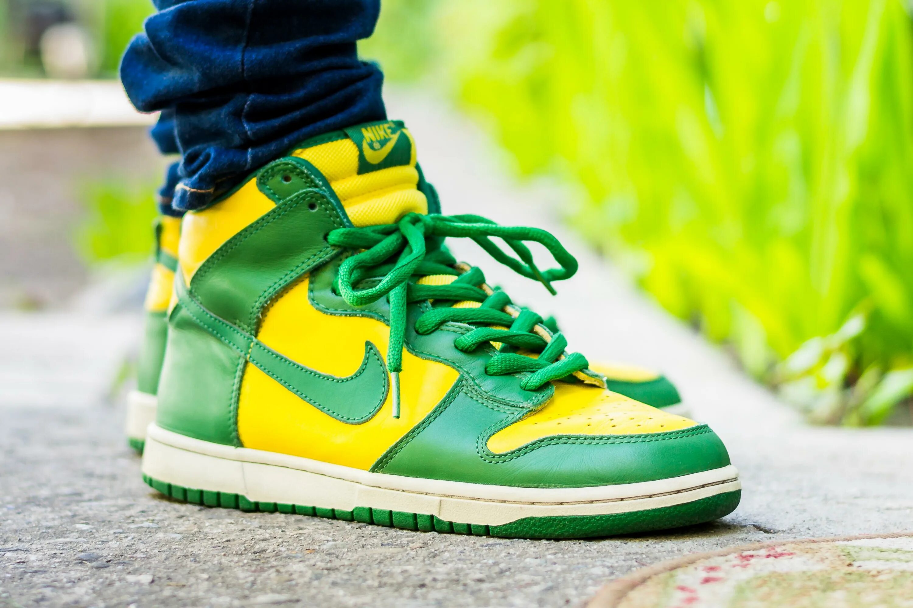 Про кроссовки найк. Nike Dunk SB High Pro Green. Nike Dunk SB High Yellow. Nike SB Dunk. Nike SB Dunk High Pro.