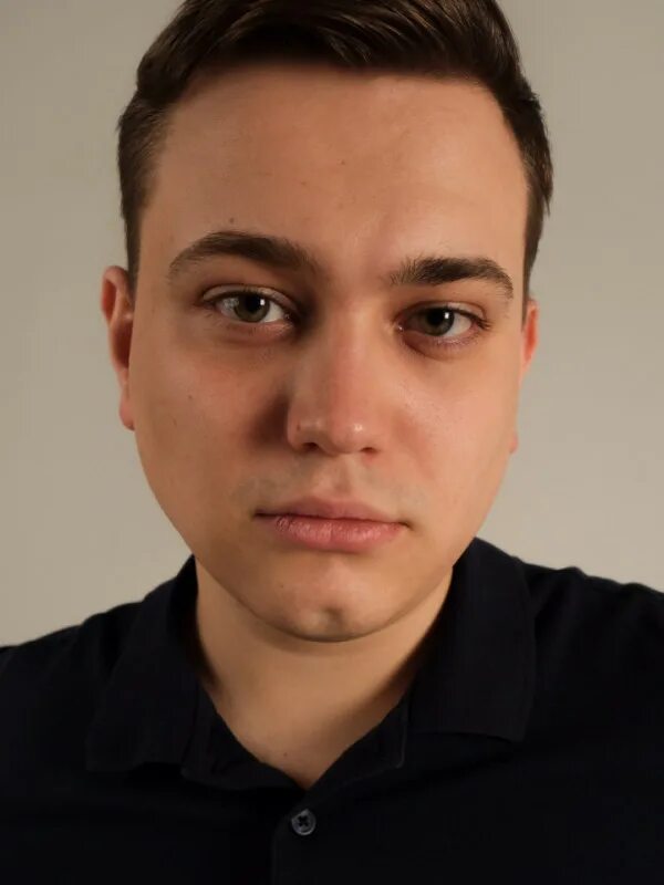 Гращенков Антон Актер
