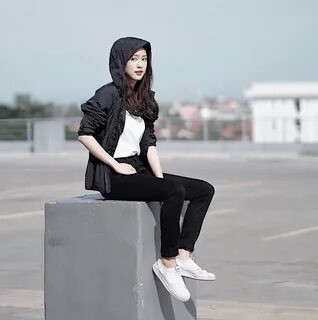 Korean Photography, Photography Poses, Fashion Photography, Korean Street F...