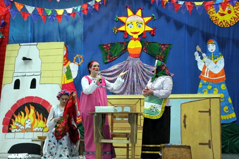 Масленица в суздале владимиро-суздальский музей. Широкая масленица в суздале. Суздаль гуляния масленица. Масленица в суздале 2023. Масленица в суздале 2024 программа.