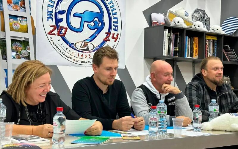 жигулевская миля логотип. жифест 2021. ретро тольятти. жигулевская миля 2024 логотипы вектор. ретро тольятти.