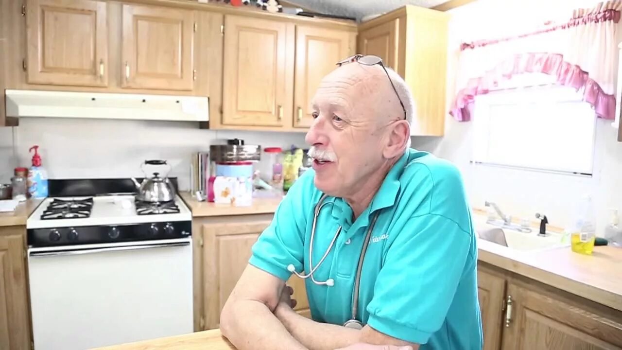 Jan pol. Доктор пол мичиган. Доктор пол 2022. Доктор пол ветеринар. Jan pol.