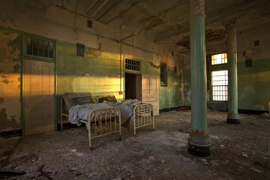 Психиатрические больницы 30 годов. Психиатрическая клиника Трентона. Психиатрическая больница Нью джерси. Психиатрический госпиталь в Трентоне - Трентон, Нью-джерси. Заброшенный госпиталь (abandoned Hospital Red).