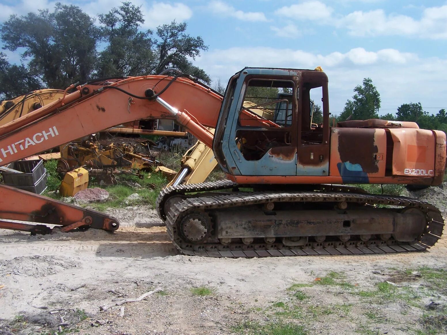Сервис хитачи. Экскаватор hitachi ex200. хитачи ех 200. экскаватор гусеничный hitachi ex 200. ex200lc-3.