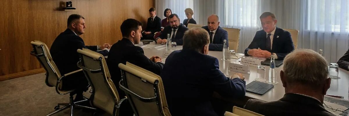 Арбитр тпп. Судьи арбитражного суда ульяновской области фото. круглый стол торгово-промышленная палата курск. судья слепенкова арбитражный суд ульяновской области. конференция судей курской области.