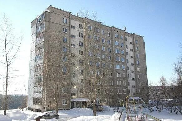 Гаражи в березняках продажа. Березники пермский край население. Метал. Кухонный гарнитур б/y. Бассейн в березниках кристалл.