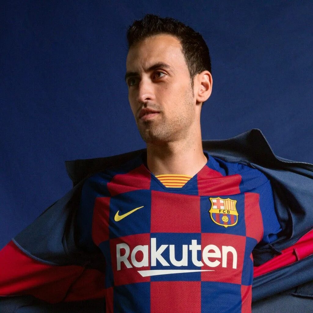 Messi barcelona 2019. Барселона клуб 2023. Состав барселоны 2019. Barcelona 2019. Форма барселоны 19-20.