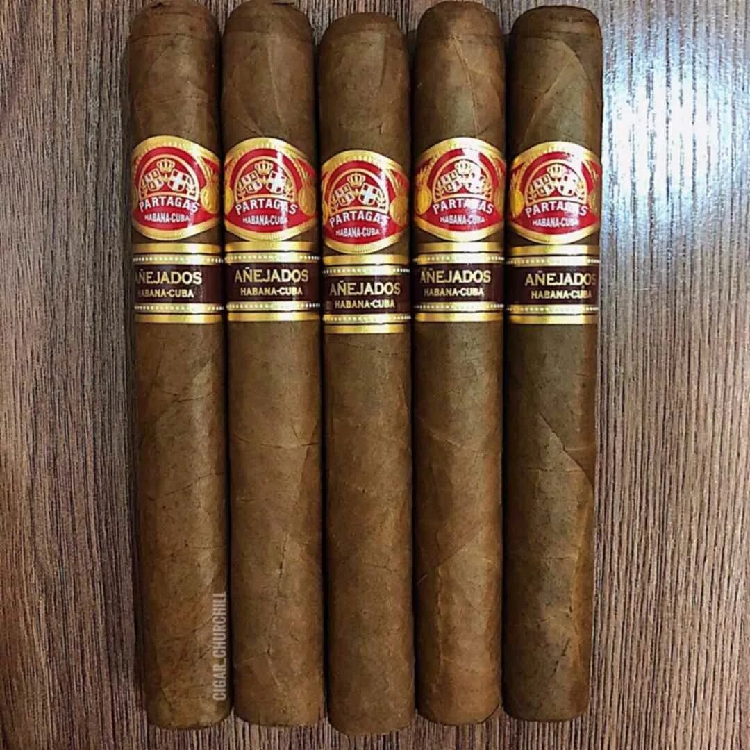 Кубинский сигары спб. Habana Cuba сигары. Сигариллы PARTAGAS Cuba. Сигары Партагас Доминикана. Сигары PARTAGAS petit Coronas especiales.