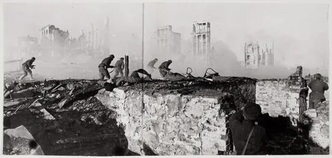 1942 год август