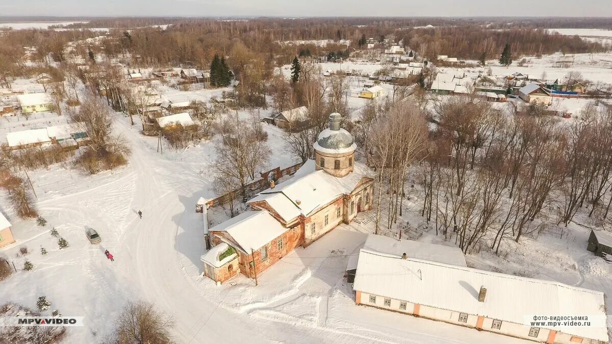 Шимский форум. Знаменская Церковь Любыни. Любыни Шимский район деревня. Деревня Любыни Новгородская. Деревня Любыни ул. Солецкая Шимский район Новгородской области.