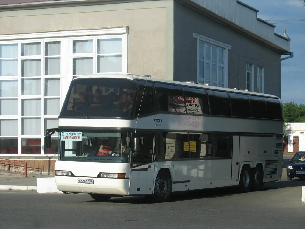 Автобусы майкоп москва цена. Neoplan n122. Неоплан н122. Neoplan 122 Ставрополь. Neoplan 116 Черкесск.