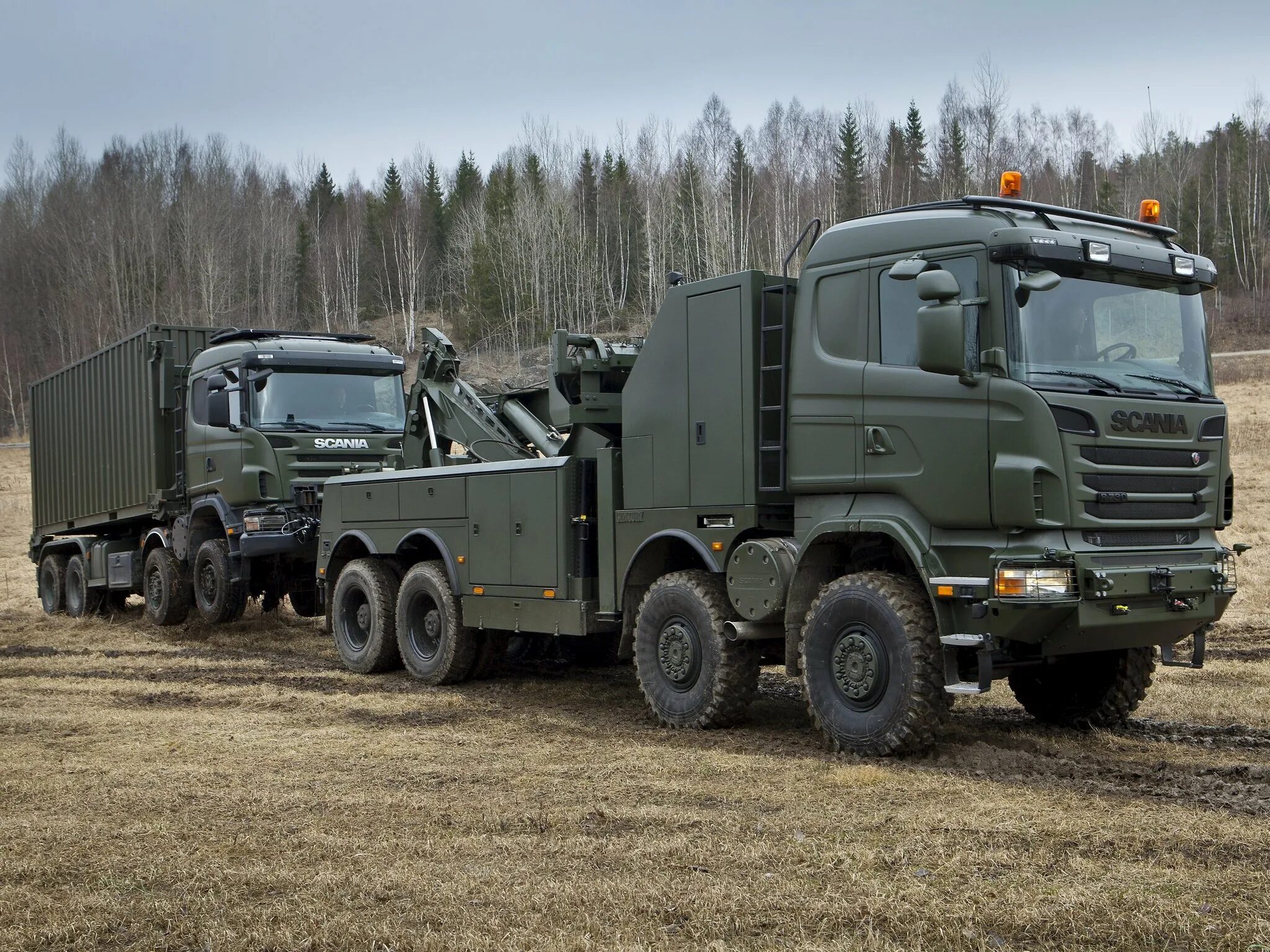 Scania r730 8x8. Скания 8х8. Скания тягач 8x8. Scania Military 8x8.