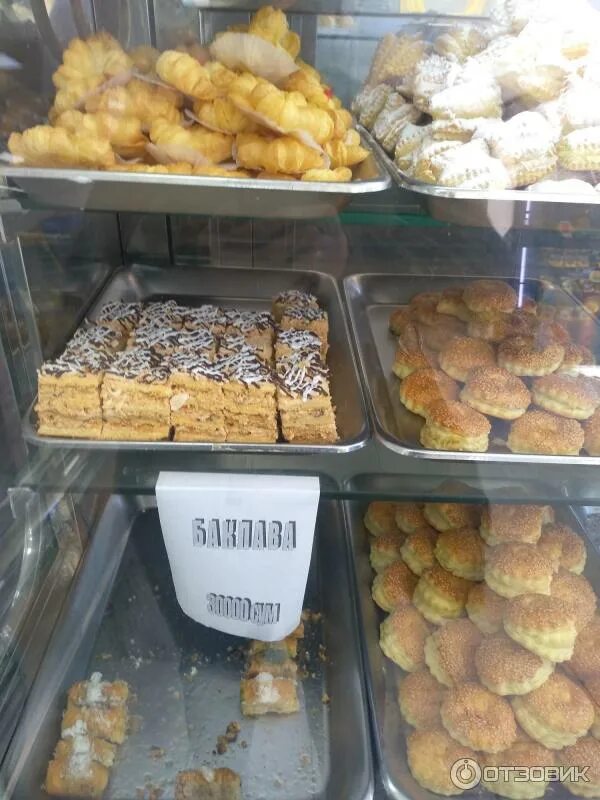 Торт ташкент. Торт магазин Ташкент. Golden Wing Ташкент. Магазины тортов в Ташкенте вкусные. Торты Бухара.