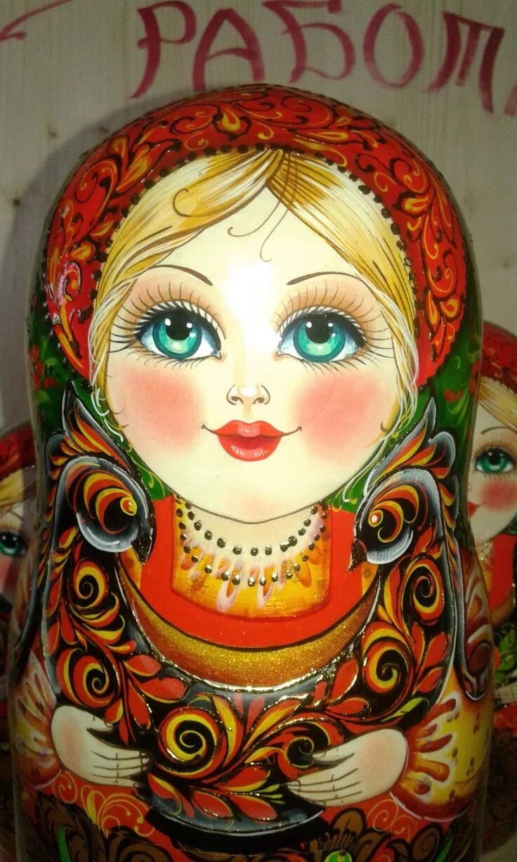 Цветное лицо матрешки. Личико матрешки. Лицо масленицы рисунок. Масленица рисунки для срисовки. Мордочки матрешек.