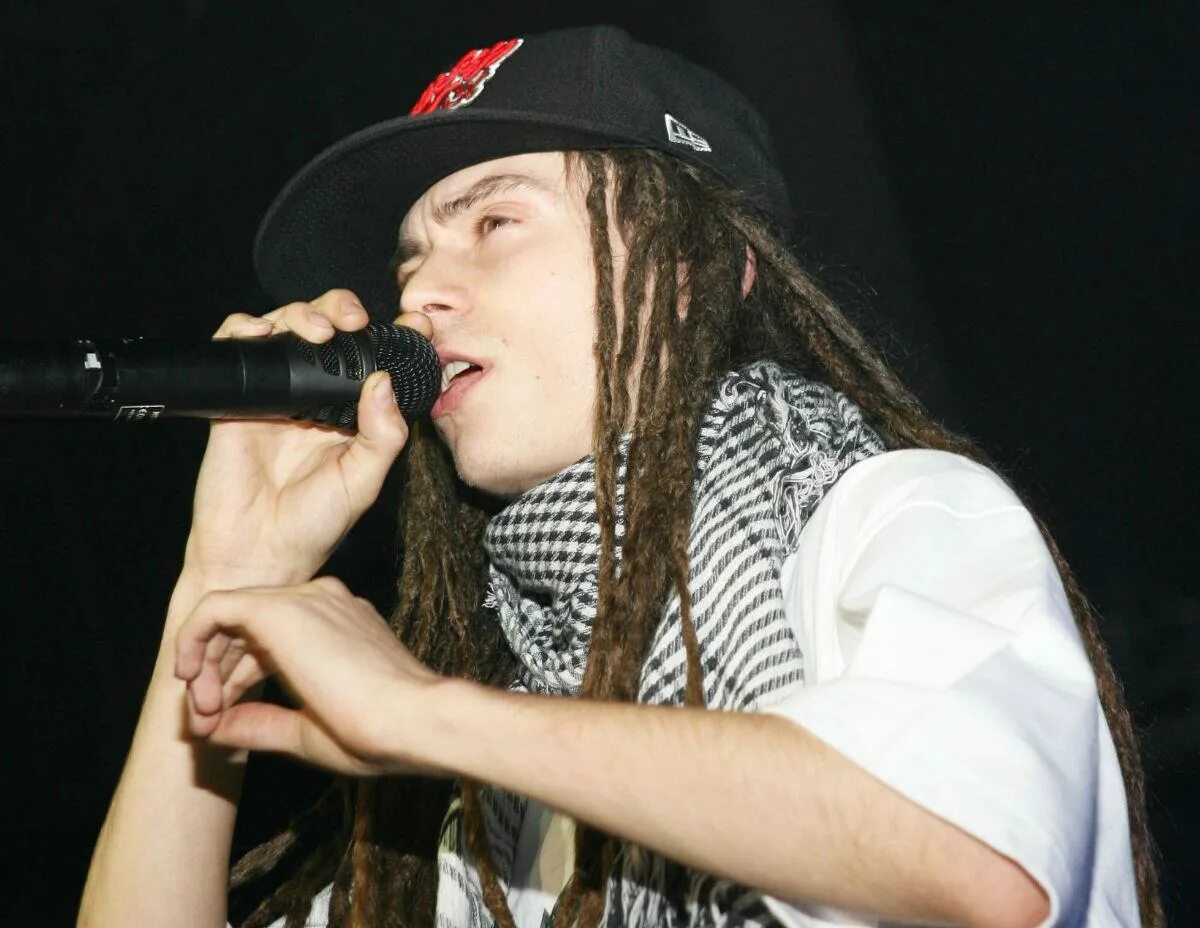 Децл 2001. Децл ака le truk. Децл. Децл 2019. Децл толмацкий.