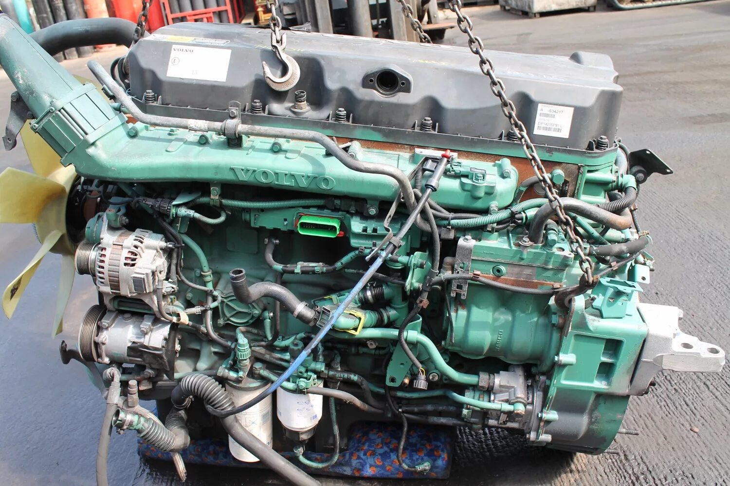 двигатель вольво фш 13. мотор volvo d12d420. мотор вольво д12 039255. д моторная. мотор д12 вольво.