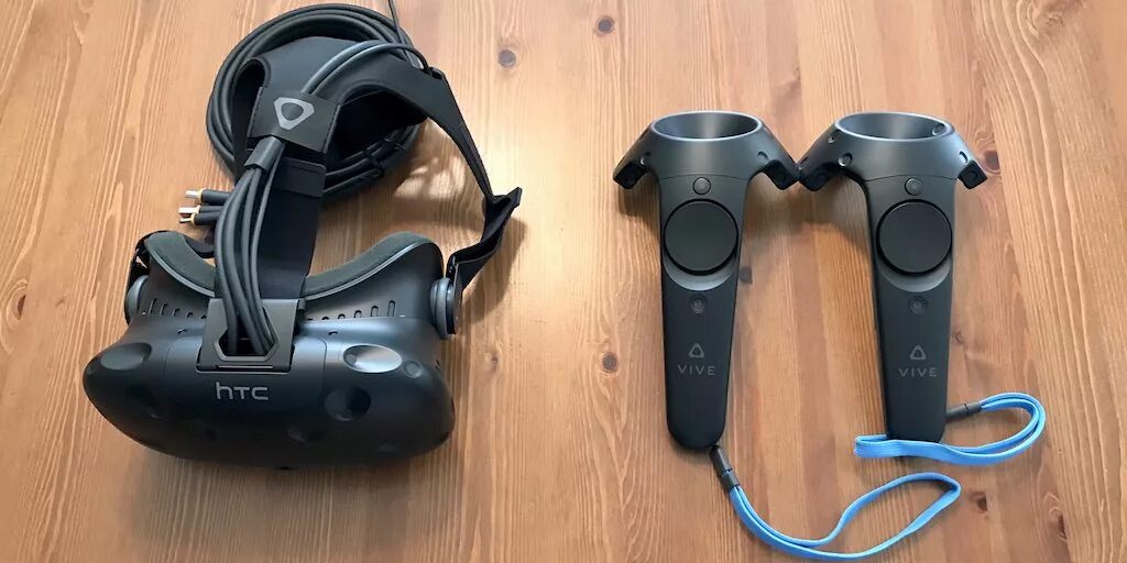 Htc vive 1. VR шлем HTC Viva. VR гарнитура HTC Vive. HTC Viva Pro 2. HTC Vive Pro 1.