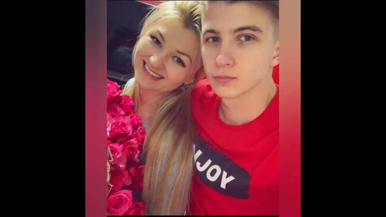 Как зовут девушку паши. Паша пэл/павел калинин. паша пэл и маша. маша девушка паши пэл. паша пэл жена маша.