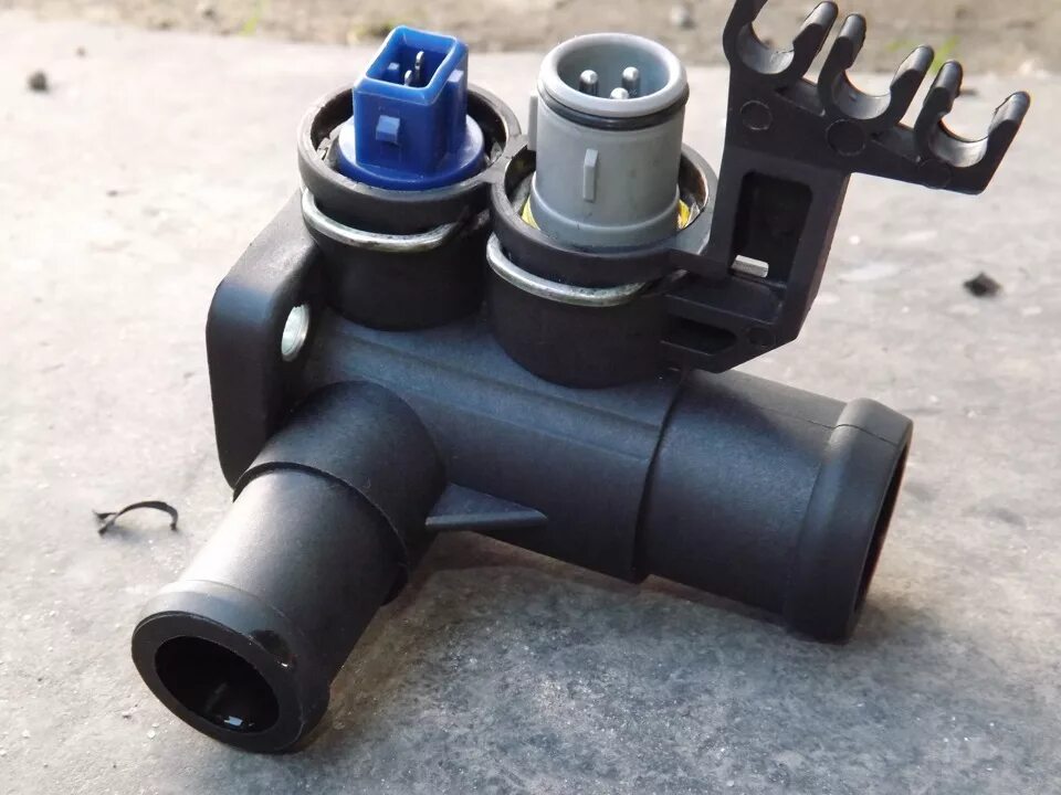 Фланец датчика температуры. Датчики 1. 9. Фланец датчика температуры. Фланец дтож 1.