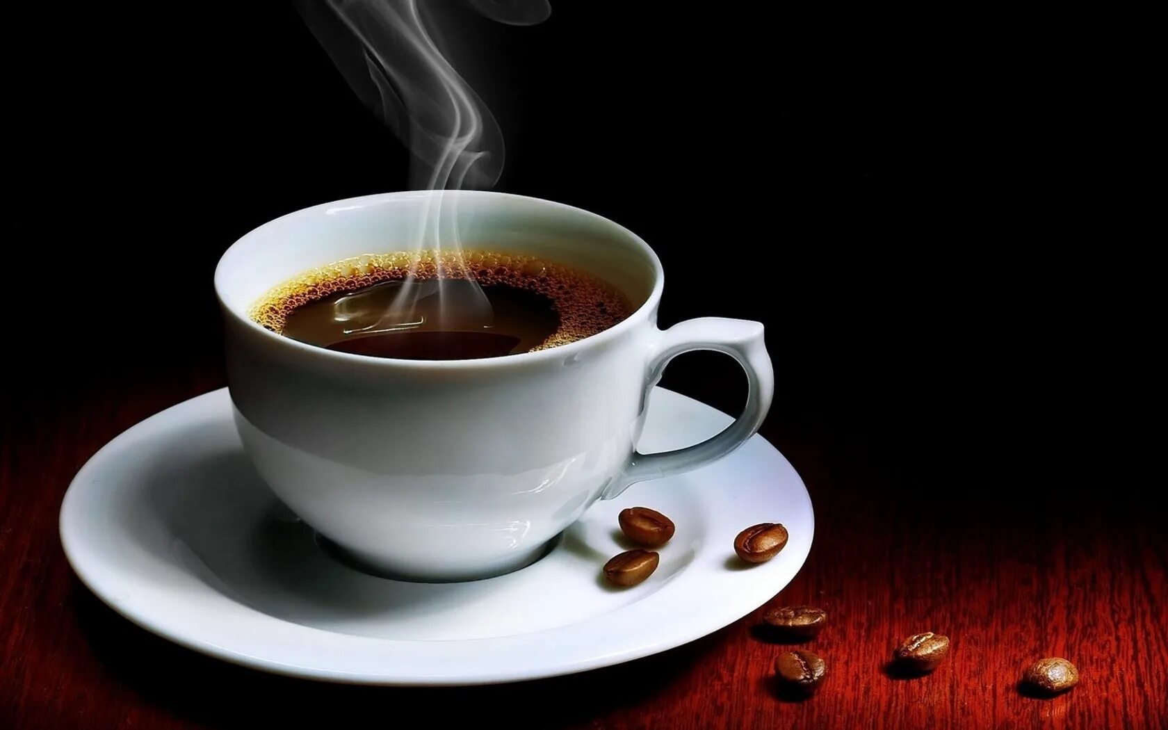 Заваривая чай мне хотелось угостить друзей вкусным. Чашка ароматного кофе. Чашка горячего кофе. Чашка кофе утром. Чашка кофе на темном фоне.