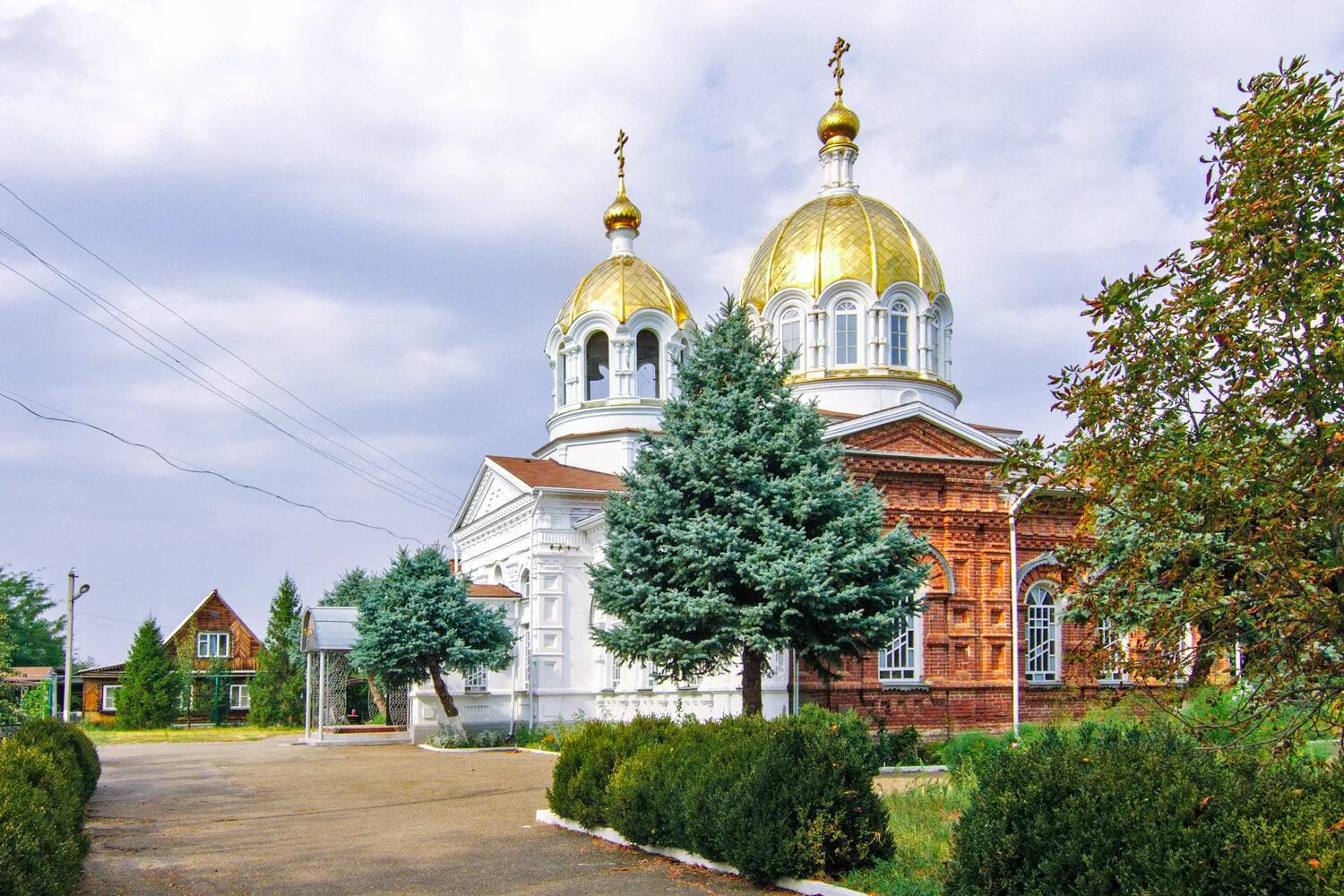 Погода в курганинском районе станица петропавловская. Станица Петропавловская Краснодарский край Курганинский район. Петропавловская Церковь Курганинский район. Храм Димитрия Ростовского станица Петропавловская. Ст Петропавловская Курганинский район Краснодарский храм.