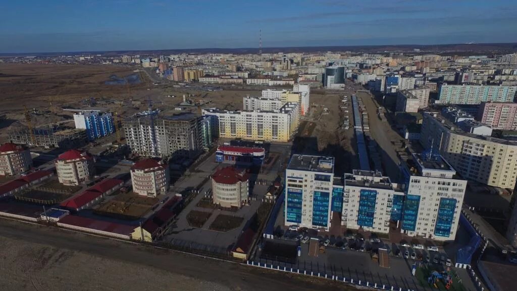 город якутск 202 микрорайон. пос айхал якутия. якутск город мирный. город мирный саха. мирный саха якутия.