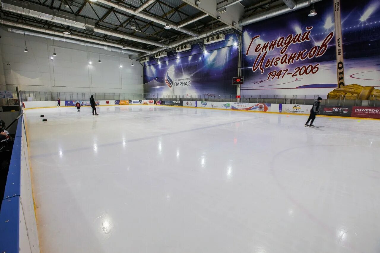 ледовая арена парнас. ледовая арена парнас. парнас спортивная. парнас спортивная. каток парнас арена.